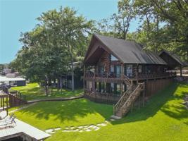 152 King Lance Court
