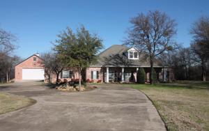 102 Blue Water Drive