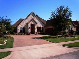 2606 Waters Edge Drive