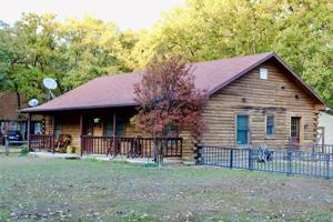 1304 Arrowhead Drive