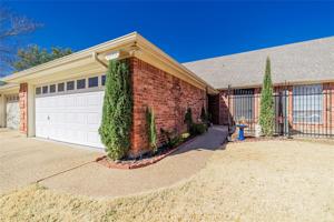1245 Henard Lane