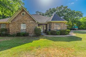 1819 Lake Highland W