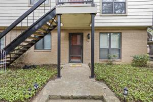 6646 E Lovers Lane