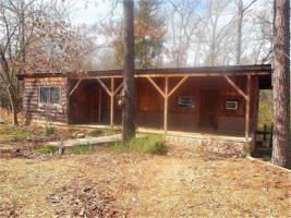 211 E Willow Lane