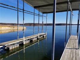 162 Lakeshore Drive
