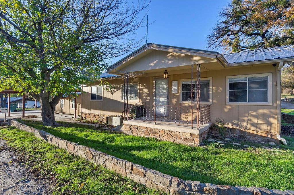 142 Bass Lane, Bridgeport, TX lhrmls01923018