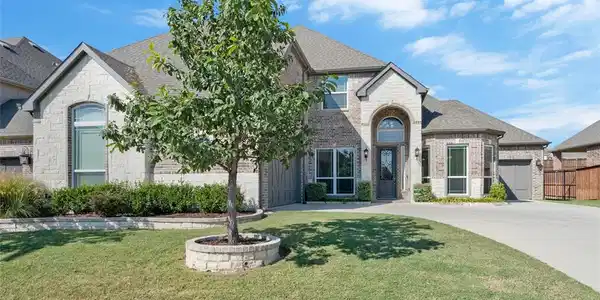 9917 Villa Verde Drive