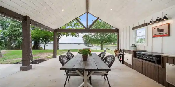 114 County Road 3187