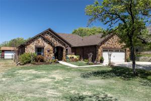 106 Cooper Court