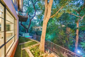 6509 Blue Valley Lane