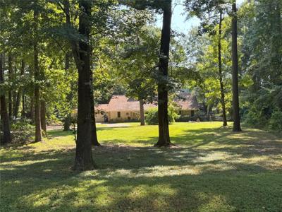 522 Twin Point Drive