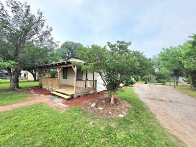 8082 County Road 604