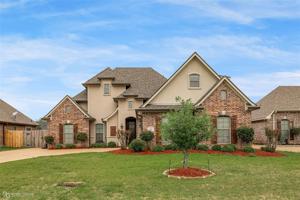 714 Saint Martin Lane