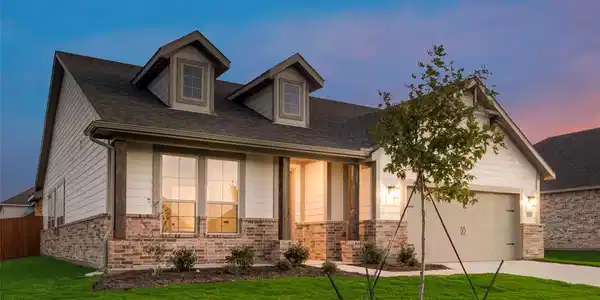 1436 Whitetail Lane