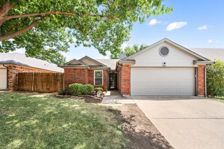 1428 Thistlewood Lane