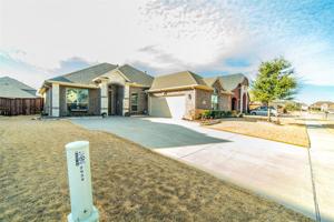 2943 Ladoga Drive