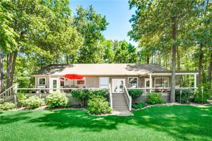 360 Eagle Point Drive E