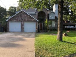 1042 Crestline Drive