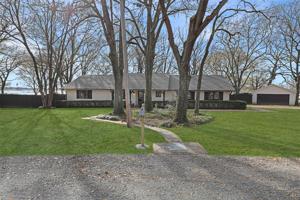 2600 N Shore Drive