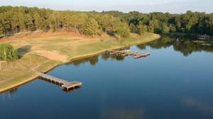 22234 Mallards Cove Ct