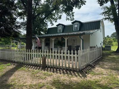 111 County Road 2156