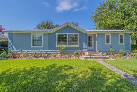 203 Harbor View Court