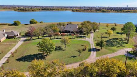 679 Doe Creek Road