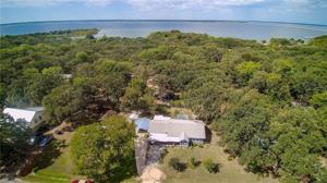 782 Oak Leaf Trail