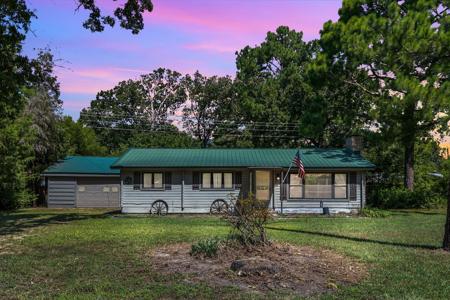 733 Cedarcrest Drive