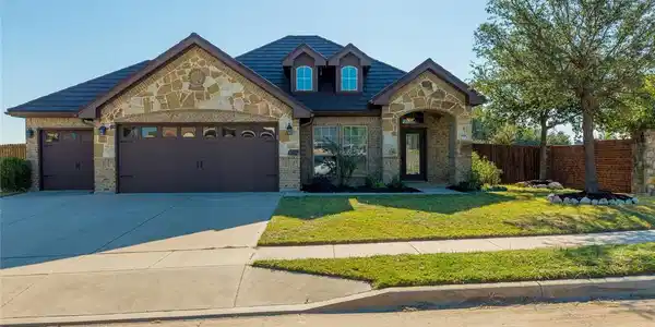 8900 Arbor Crest Court