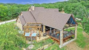 552 Cedar Oak Drive