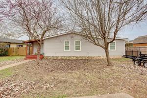4313 Elmwood Court
