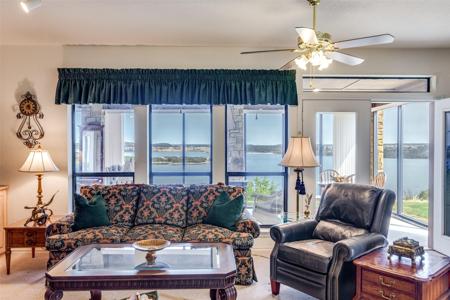 103 Eagle Point
