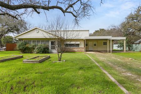 195 County Road 1281