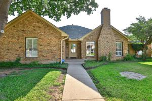 53 Hoylake Drive