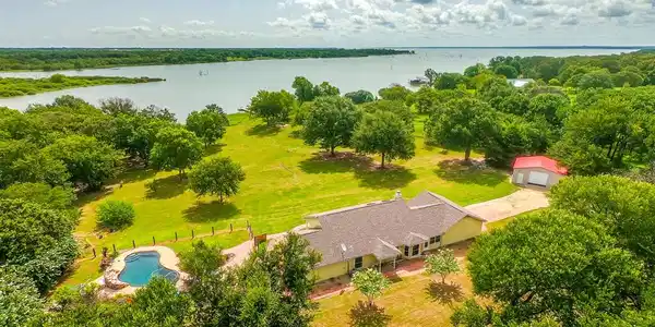 9060 SE County Road 2175
