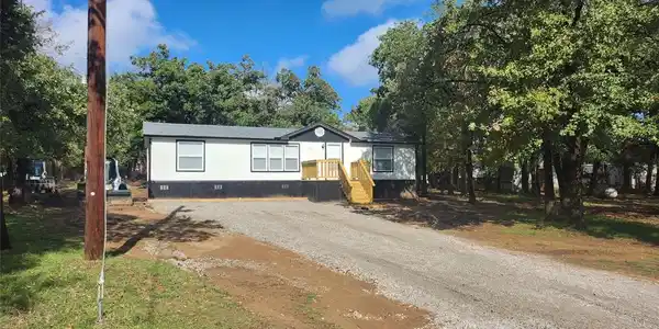 1341 Fox Hollow Court
