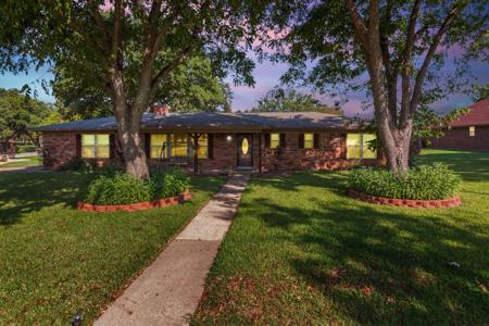 5710 Cortez Drive