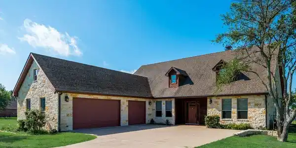 1108 Deep Water Cove