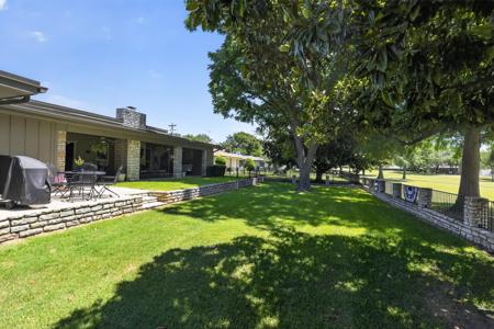 3913 Fairway Drive