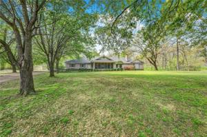 913 County Road 1452