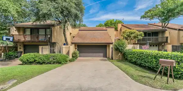 9003 Crosswind Drive