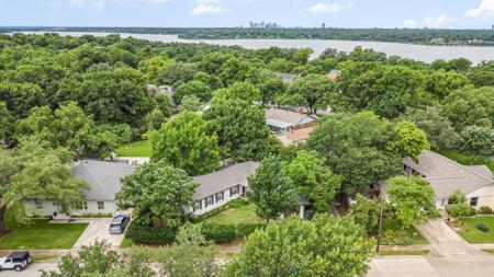567 Peavy Road
