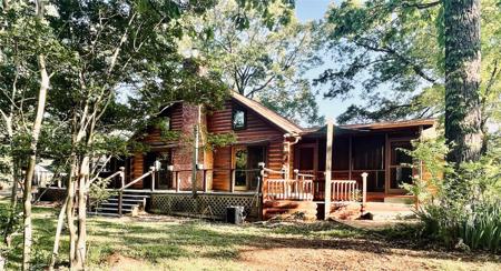 101 Private Road 5568