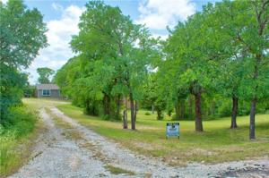 6948 Clover Leaf Drive