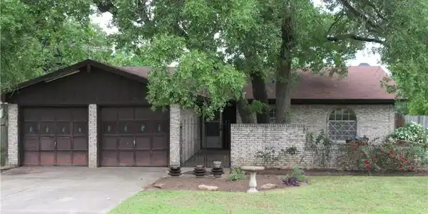 348 Shoreline Drive