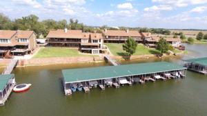 1361 Willow Beach Road