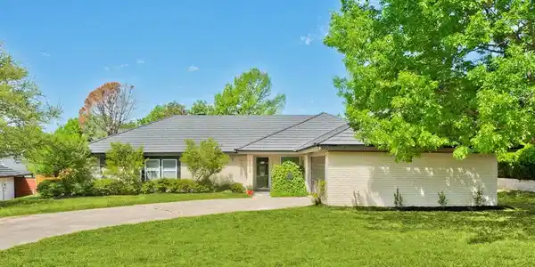 8328 Crosswind Drive