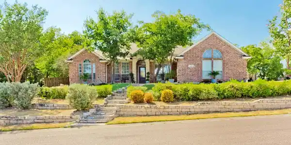 8853 Greenhaven Drive