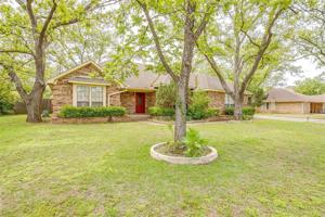 9202 Hanging Moss Drive